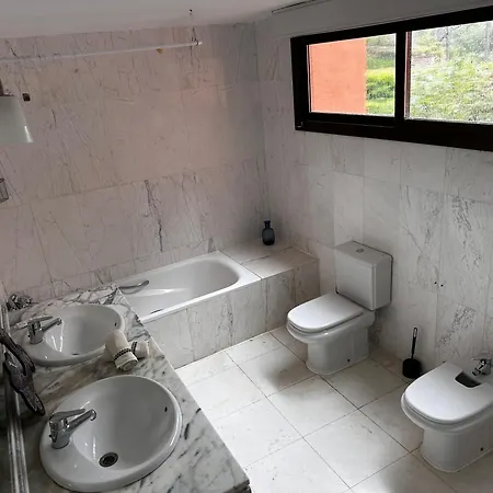 Casa De La Mairena Appartamento Ojén